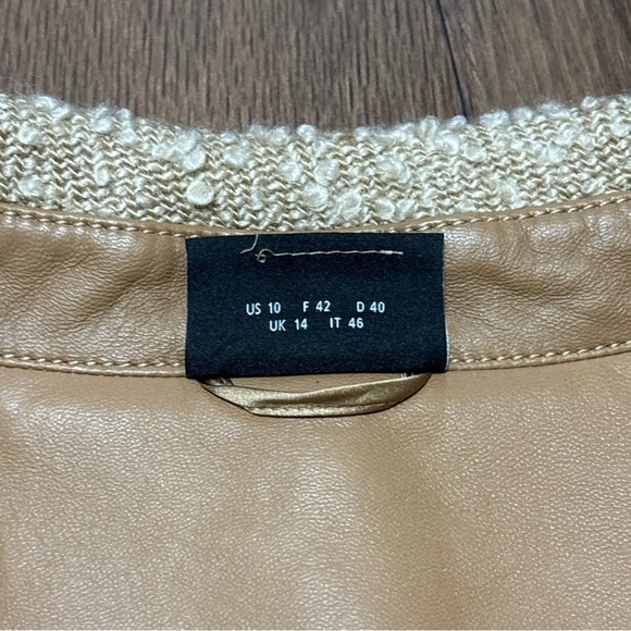 Akris Wool Bouclé Jacket with Lambskin Leather Trim – Size 10 - Picture 4 of 15